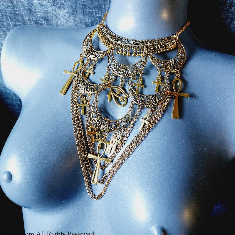 Witch Ankh (of Menouthis) Neckwear - Pendant main image 1
