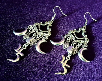 Crescent Moon Sopor Earrings