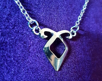 Shadow Hunter Rune Pendant