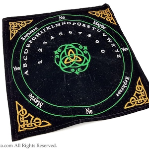 Scrying Divination Cloth / Mat - Pendulum mat witchcraft occult magic magick goth gothic pagan triquetra celtic knot pendulum