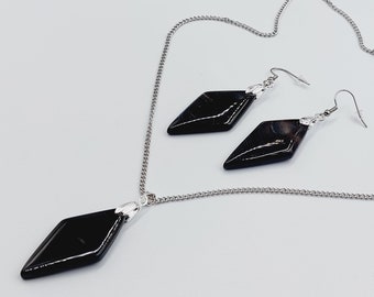 Black Agate Diamond Shaped Jewelry Set (Necklace and Earrings)