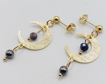 Crescent Moon Earstuds with Saphire Crystal & Terahertz (24 - 18K Gold Plated)