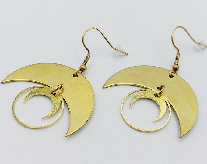 Double Crescent Moon Circle Earrings (Copper)