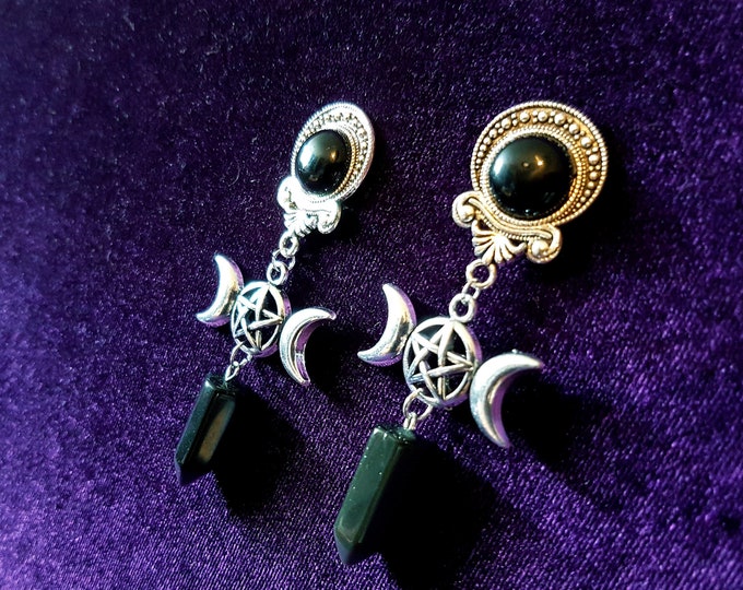 Onyx Triple Goddess Hecate Earstuds / Plugs
