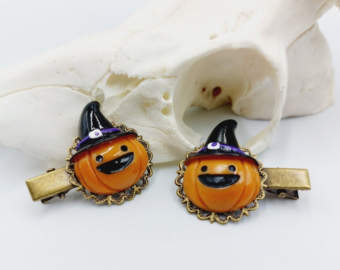 Cute Halloween Pumpkin Hairclip (2 Options - Right or Left side)