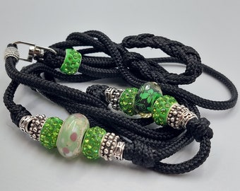 Black Showlead with Glassbead & Green Rhinestone Beads - (Small Dog Breed)