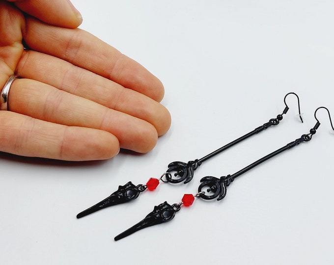 Crowskull Scepter Earrings