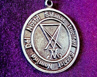 Nomine Dei Nostri Satanas Luciferi Excelsi - Amulet