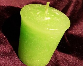 Green Spell Candles (Melon scent)
