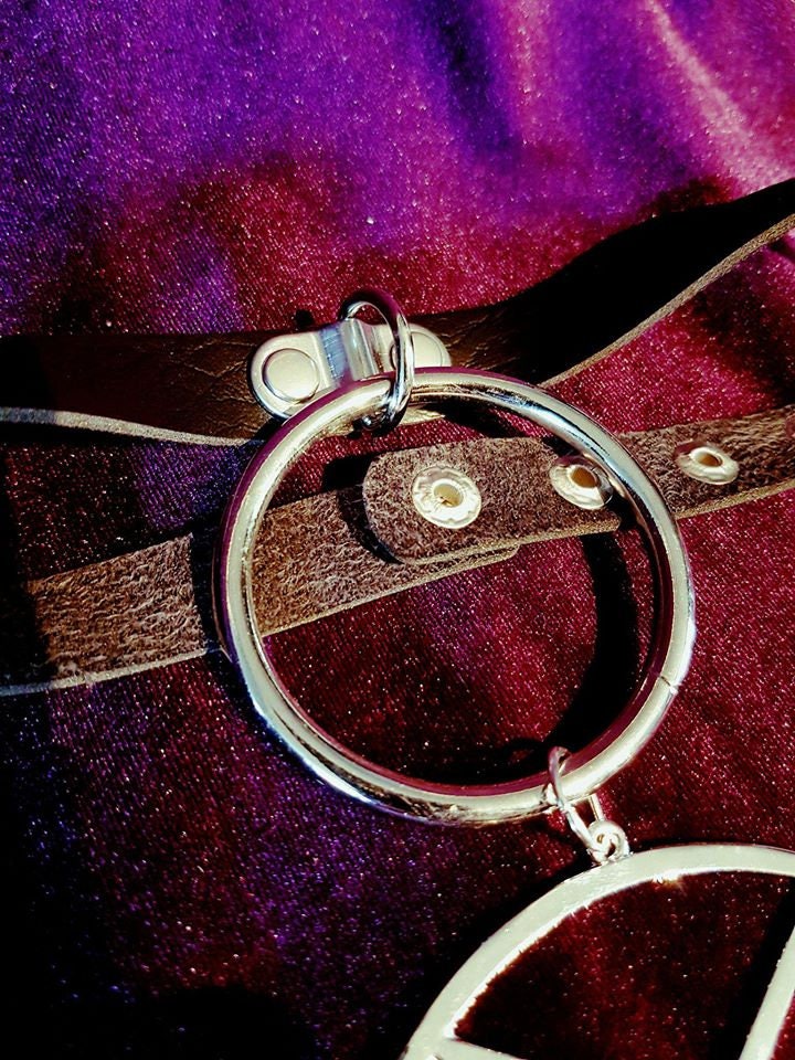 Big Oring Inverted Pentagram Choker