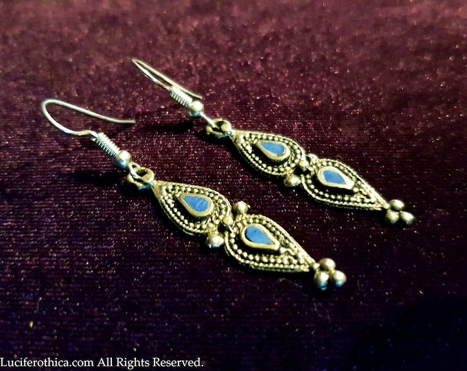 Vintage Lapis Lazuli Earrings.