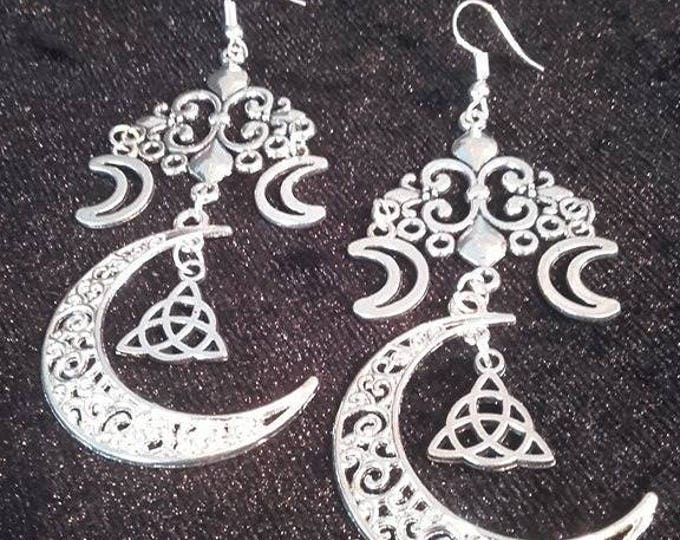 Triquetra Moon Earrings - Holy trinity celtic knot druidess gothic occult wiccan tradgoth witch moon jewelry pagan charmed symbol gift