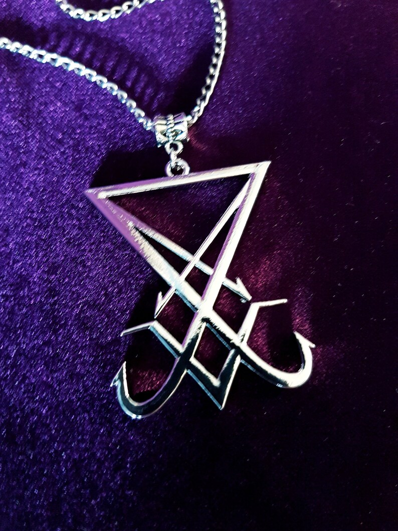 Sigilo de Lucifer colgante nuevo sigilo oculto de lucifer | Etsy