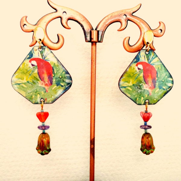 Boucles d'oreilles esprit Nature Tropical, PERROQUET ROUGE / décor végétal, cuivre émaillé artisanat français, support d'oreilles acier(*)