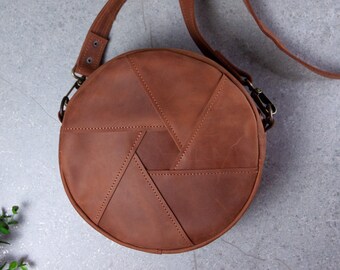 Leather round bag,Crossbody bag women,Crossbody purse leather,Crossbody leather bag,Leather purses women,Leather round purse