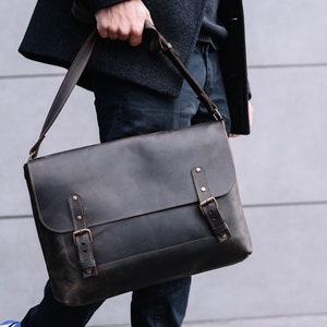 Leather laptop bag,Laptop bag for men,laptop bag zipper,17 inch laptop bag,leather work bag,Messenger bag,Cross body bag,Leather laptop bag