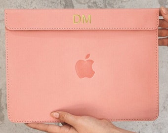 Pink laptop sleeve,Pink macbook sleeve,Leather macbook case,Macbook air 13 case,Macbook pro sleeve pink,Personalized macbook pro 13 case