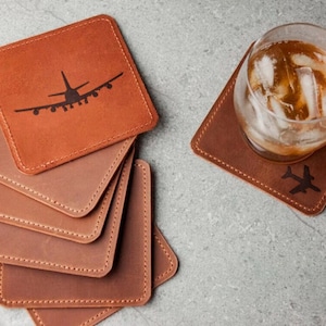 Leren luchtvaartonderzetters, leren onderzetters gepersonaliseerd, leren pilootcadeau, cadeau voor piloten, op maat gemaakte onderzetters set, handgemaakte onderzetter