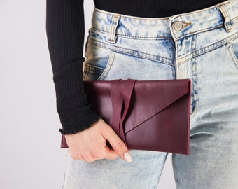 leather envelope purse