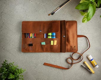 Paint brush case personalized,Artist gifts for men,Personalized gifts for artist,Roll up pencil case,Artist roll up,Gifts for painters