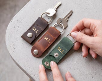 Personalized Leather Key Fob, Leather Keychain, Custom Leather Key Holder, Engraved Key Ring, Leather Keyring Gift, Initial Keychain