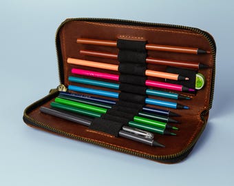 Leather pencil case,Leather pen holder,Leather pen case,Leather pouch,Brushes case,Artist leather case,Zipper pencil pouch,Pen pouch