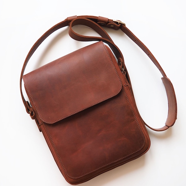 Leather ipad bag,Brown leather crossbody bag,Men's crossbody bag,Leather ipad case 9.7,Mens shoulder bag,iPad 10.5 shoulder bag,Satchel bag