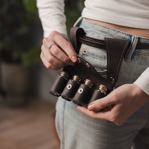 Leder-Trankhalter, Leder-Fläschchen-Halter, Alchemisten-Gürtel, Flaschenhalter, Steampunk Zubehör