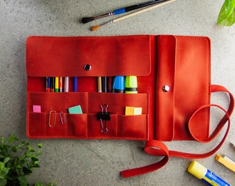 Leather pencil roll,Leather pencil case,Pencil wrap,Pen roll,Leather pen case,Pen pouch,Leather pencil case monogram,Letaher tool roll