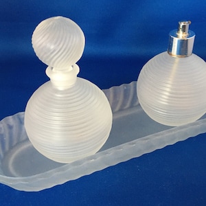 Retro frosted glass dressing table set