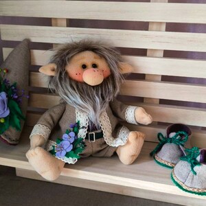 pattern pdf scandinavian spring gnome Willy forest flower gnome DIY HandMade free video tutorial zdjęcie 6