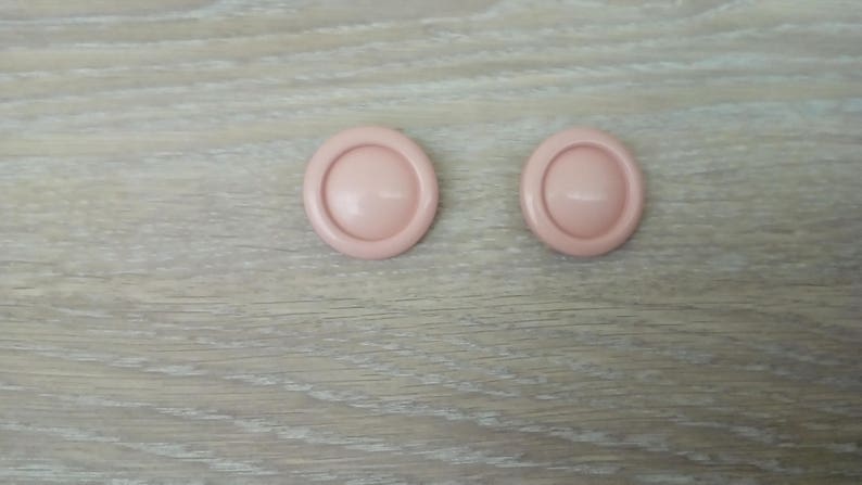 Lot de 2 boutons ronds acryliques couture image 1