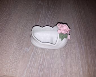 berceau en porcelaine pour toute décoration