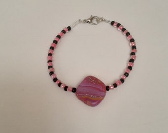 Bracelet fait main  perles et  pate polymere  cadeau