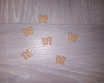 Lot de 6 boutons acrylique représentant des papillons