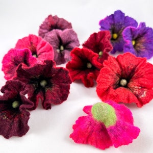 2pcs-Set of 2 hand felted flowers, poppies,Wool-Silk,