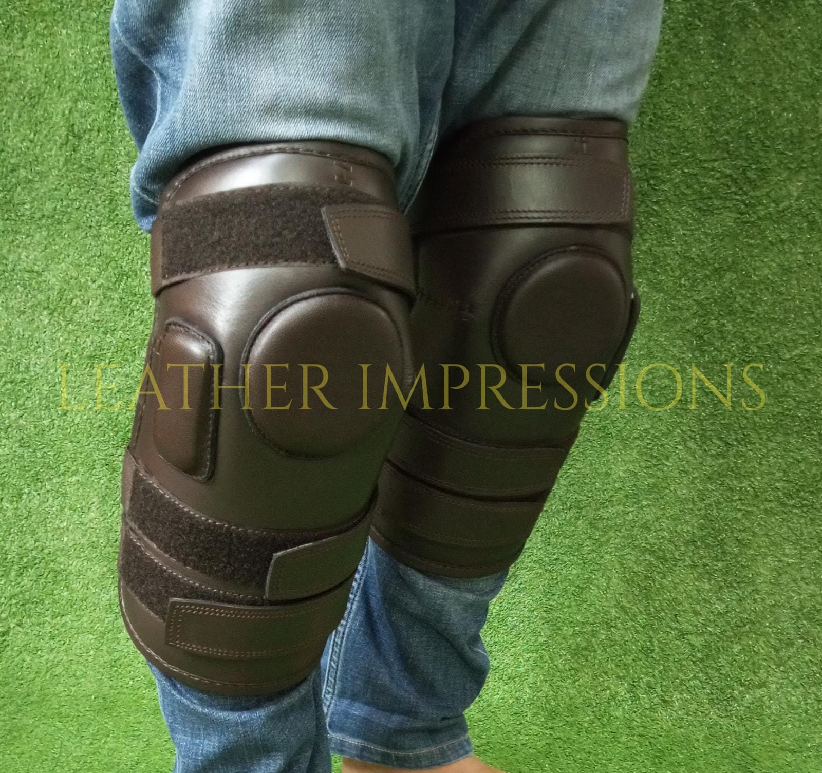 POLO RIDING KNEE GUARDS 3 STRAPS LEATHER PADDED SUPREME QUALITY FREE P&P UK 