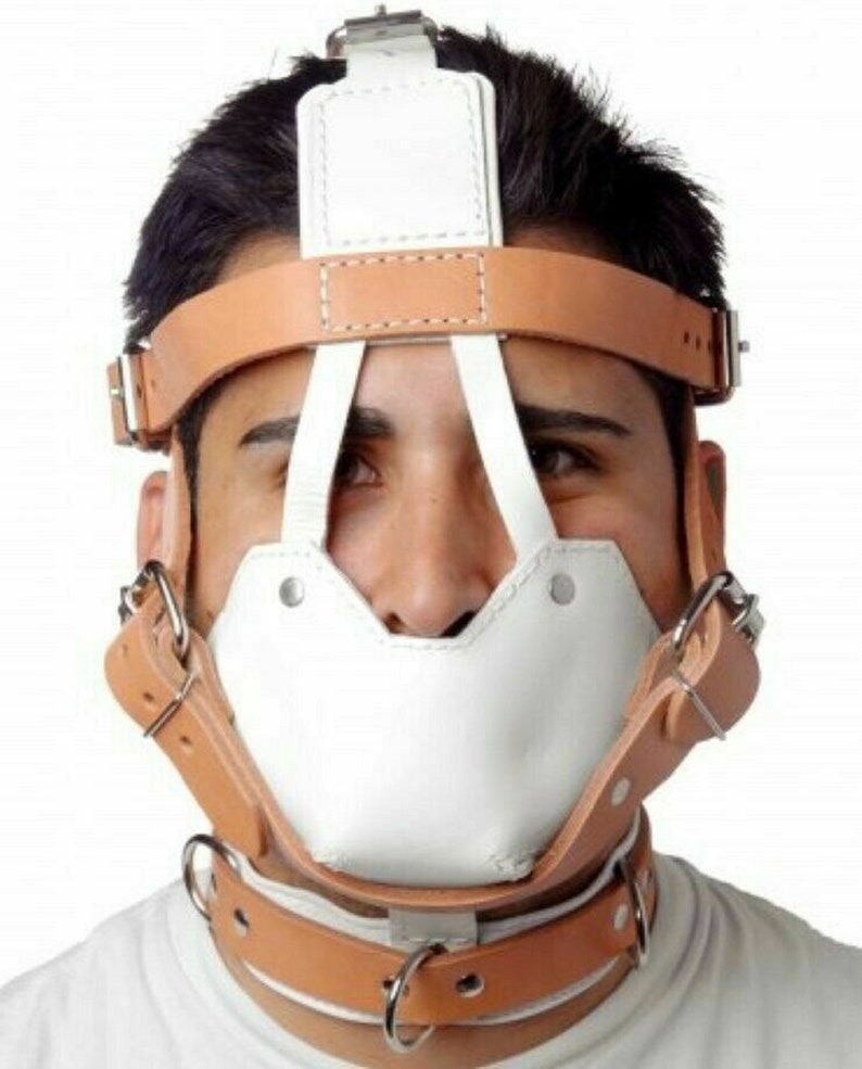 human muzzle lick human muzzle lick