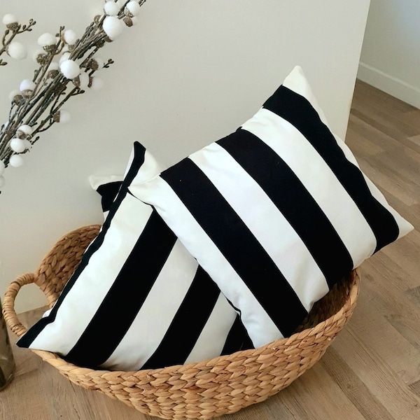 Coussin à rayures style côtier/noir et blanc/coton épais/40x40 cm/Décoration intérieur/Home