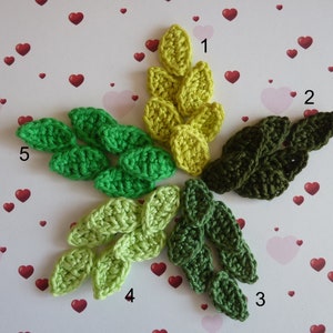 Little crochet green leaves