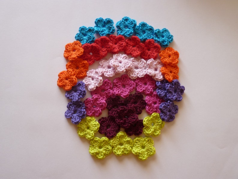Mini fleurs au crochet en coton libre choix entre 34 couleurs image 4