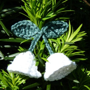 2 small 3D lily of the valley bells with cotton crochet image 6