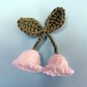 2 small 3D lily of the valley bells with cotton crochet image 7