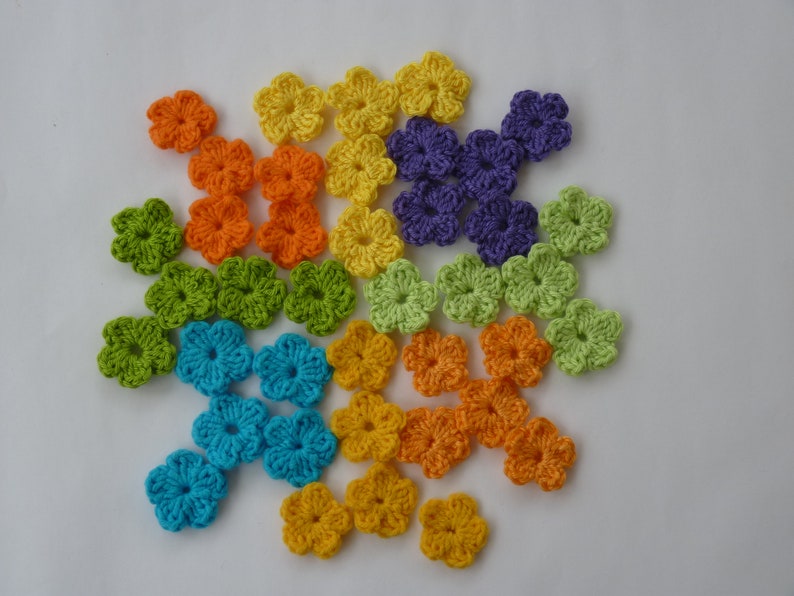 Mini fleurs au crochet en coton libre choix entre 34 couleurs image 3