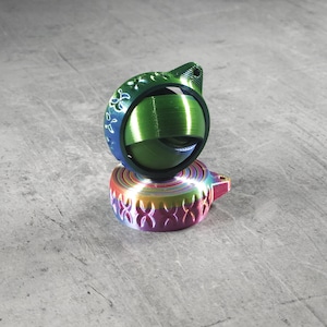 Anti Stress Fidget Gyroscope Keychain | STL File for 3D Printing DIY | 3D Printable Relax Gyroscope Spinner Toy Keychain