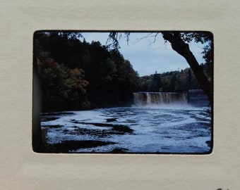 100 x Vintage/Retro 35MM Projector Slides - 60's-70's-80's - Nature/Landscapes