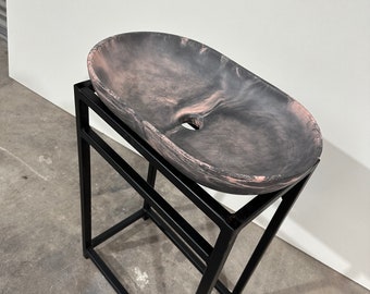 Concrete vessel sink