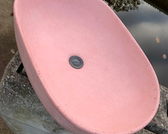 Concrete vessel sink