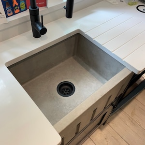 Handmade Concrete Belfast Sink