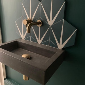 Bathroom concrete sink image 2